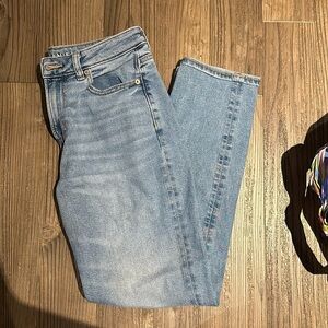 American eagle stretch mom jeans high waist light wash